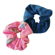 Load image into Gallery viewer, DIY Jumbo Scrunchie Kit