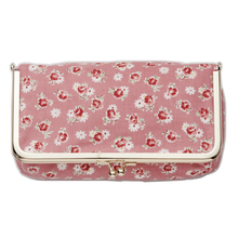 Load image into Gallery viewer, Kiss Clasp Sewing Box - Kit
