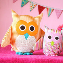 Load image into Gallery viewer, Owl Softie - Physical Pattern
