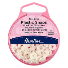 Load image into Gallery viewer, Tool-Less Plastic Snaps - 9mm - White