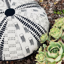 Load image into Gallery viewer, TPPear Simple Pouffe - Physical Pattern
