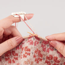 Load image into Gallery viewer, Yarn Guide - L