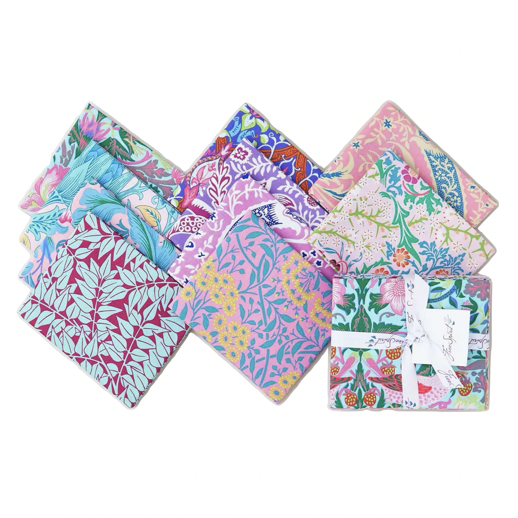 Kaffe x Morris & Co. - Blush - Fat Quarter Bundle