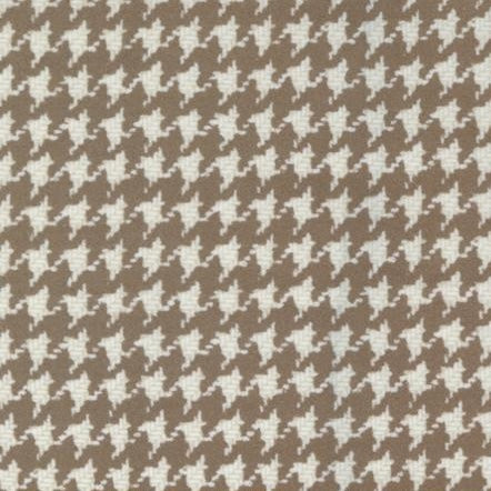 Farmhouse Flannels lll - Houndstooth - Cocoa - 50cm