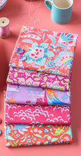 Load image into Gallery viewer, Bloomsville - Tomato / Plum Fat Quarter Bundle
