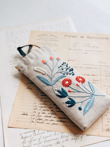 Wildflower Eyeglass Case - Kit